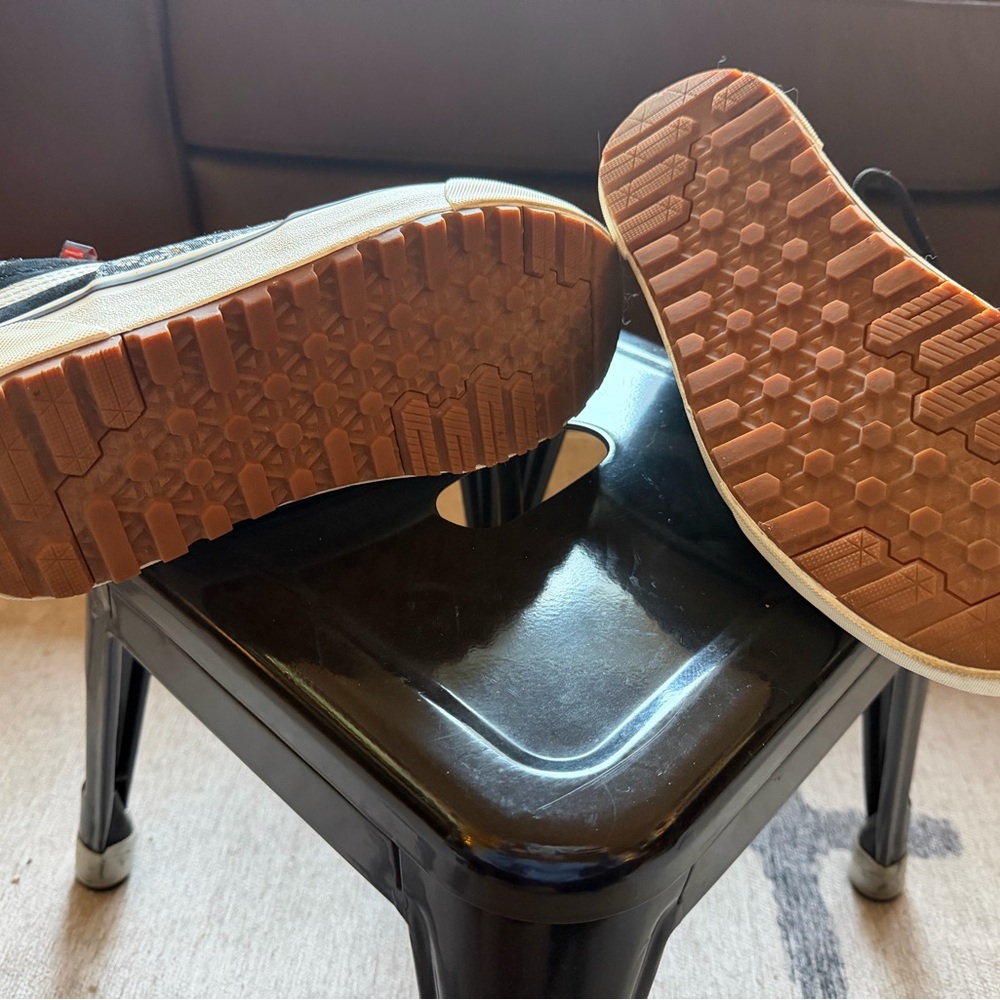 Insulated Vans Sk8-Hi - Picture 4 of 5